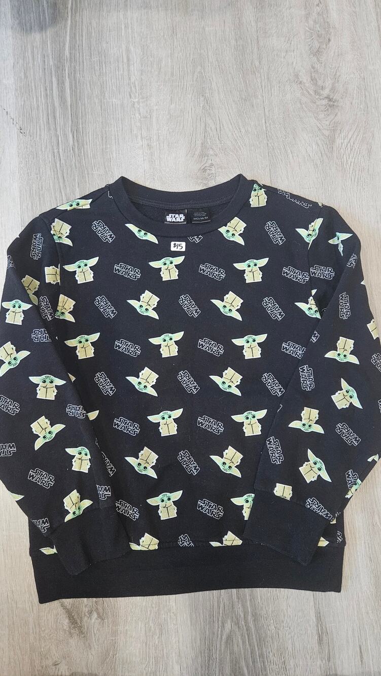 Star Wars Brand Baby Yoda Size M